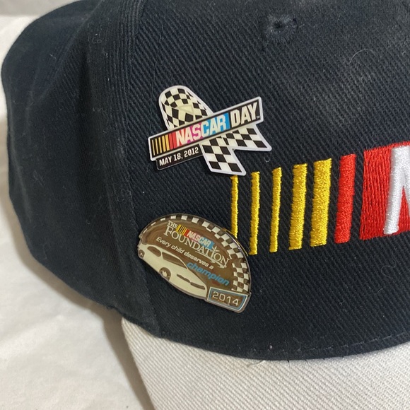NASCAR baseball cap, hat, with 4 NASCAR pins. - Picture 2 of 5